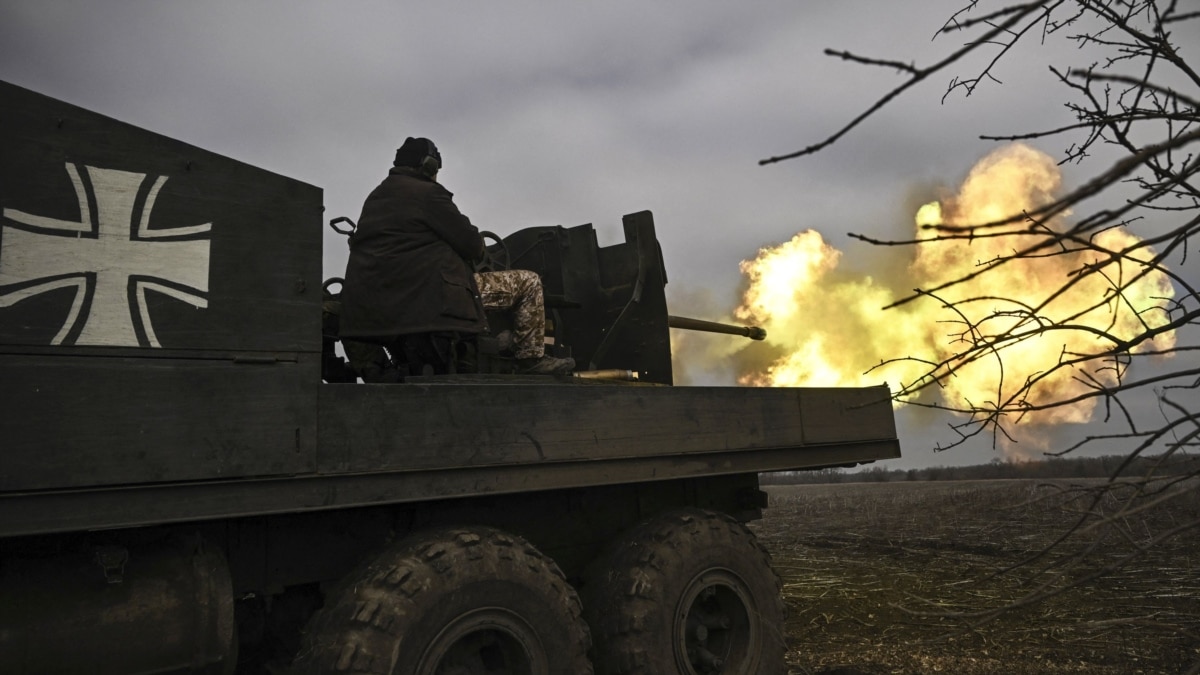 українські військові відбили 38 атак РФ на сході