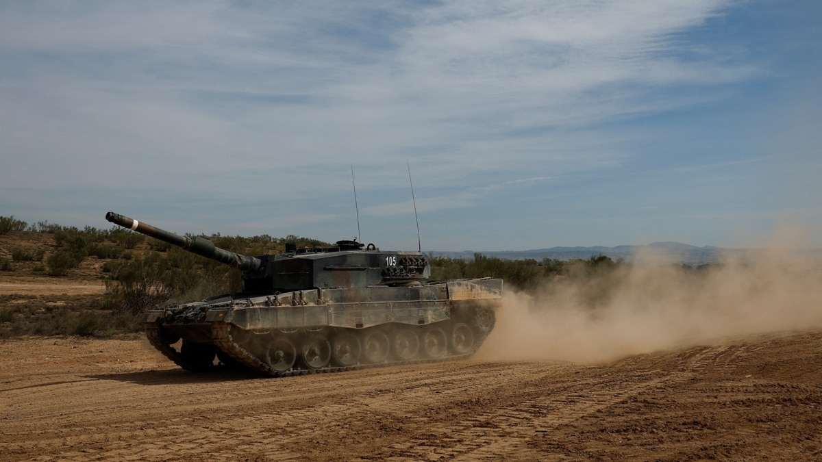 наразі дев’ять країн зобов’язалися надати Україні 150 танків Leopard