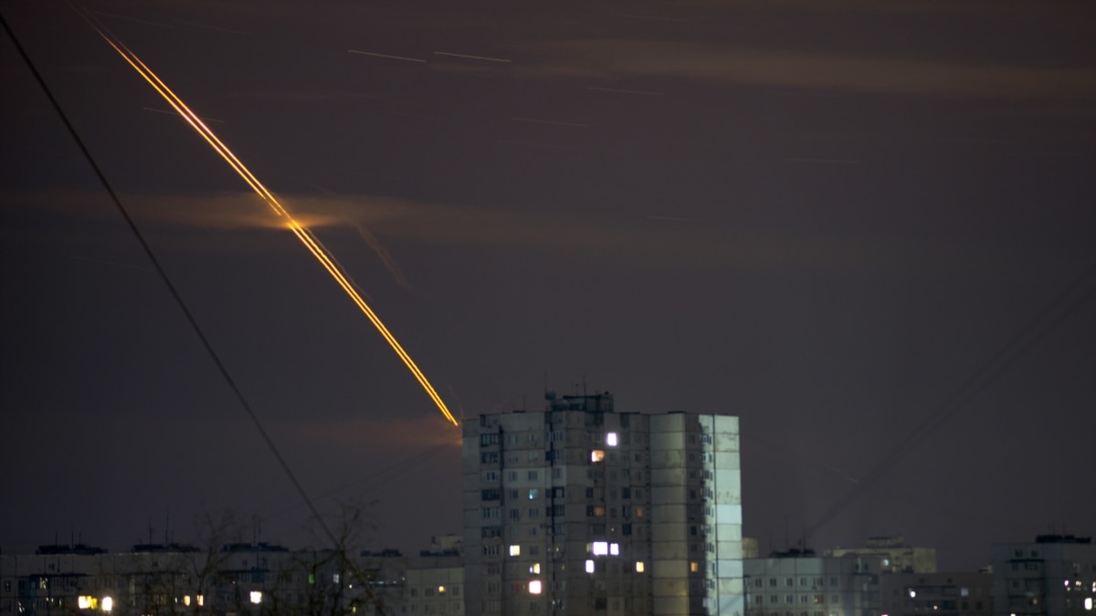 Військові РФ завдали по Україні три ракетних та 24 авіаційні удари за добу – Генштаб