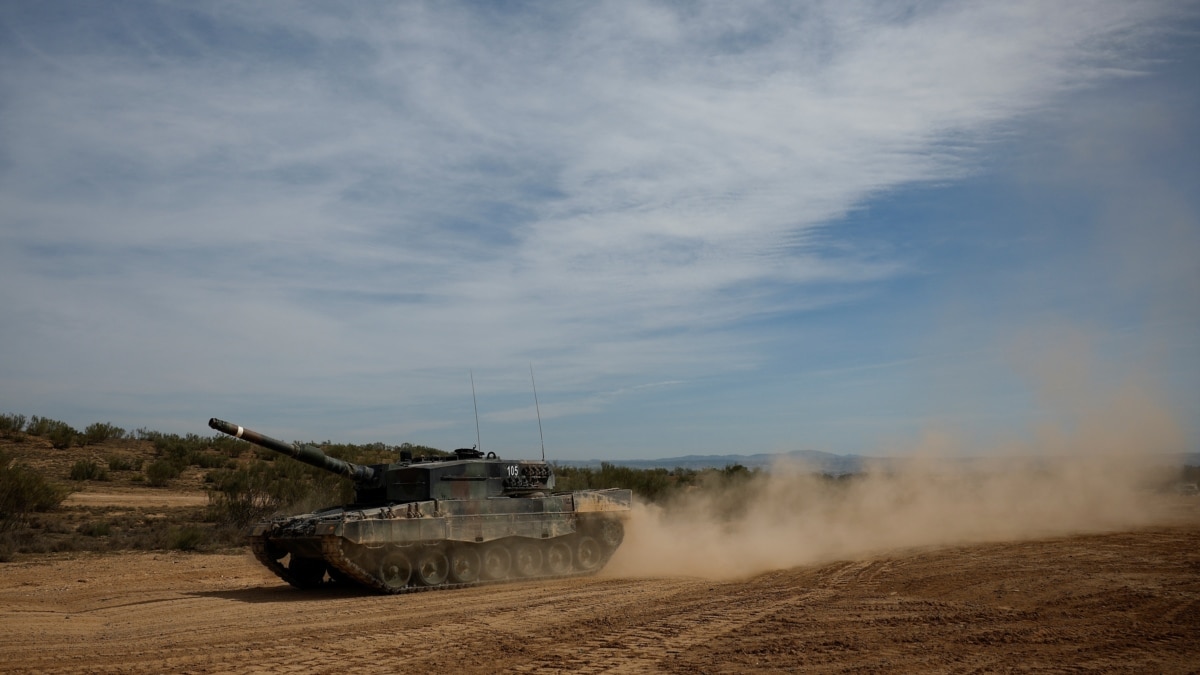Данія та Нідерланди передадуть Україні 14 танків наступного року