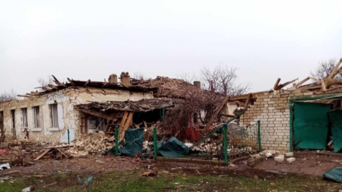 Російські військові скинули вибухівку на Херсонщину, постраждав чоловік – влада