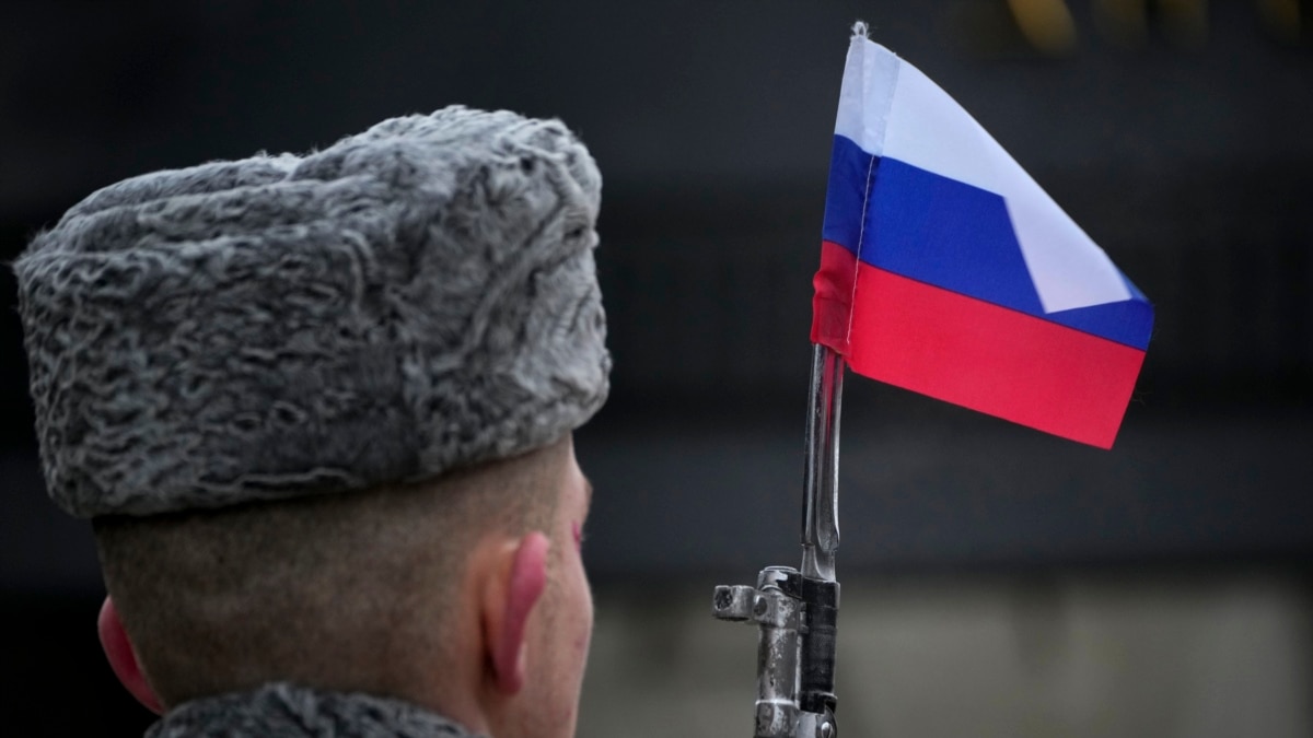 Росія створює 100-тисячне угруповання військ, не виключений наступ – Павлюк