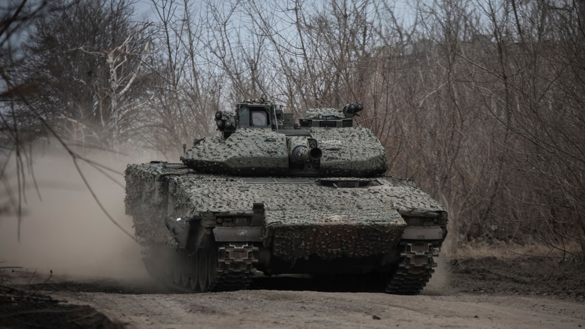 війська РФ можуть активізувати наступ і удари в Україні до надходження допомоги США