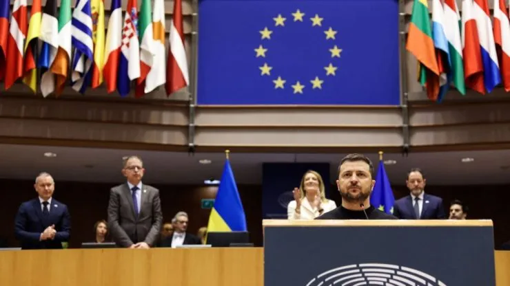 Зеленський у Брюсселі: саміт ЄС і допомога Україні під питанням