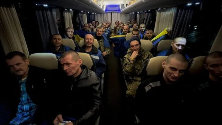 Україна звільнила 189 полонених з російського полону