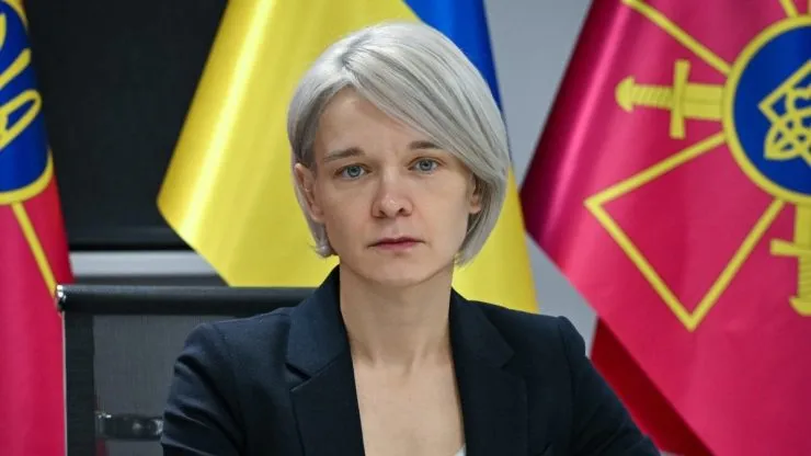 Міноборони України пояснило звільнення директорки АОЗ Марини Безрукової