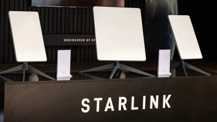 Польща продовжує фінансувати Starlink для України, – міністр цифровізації