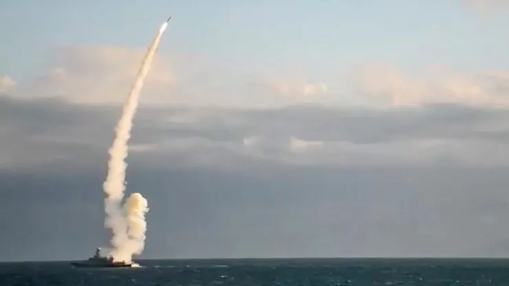 Росія тримає в Чорному морі носій ракет ‘Калібр’ – ВМС України