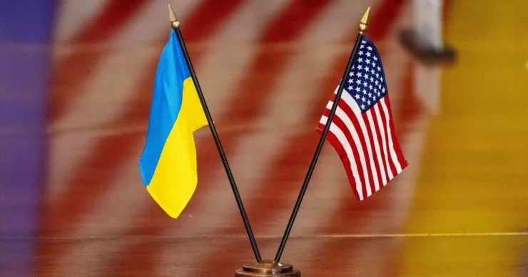 США та Україна ведуть напружені переговори щодо угоди про корисні копалини
