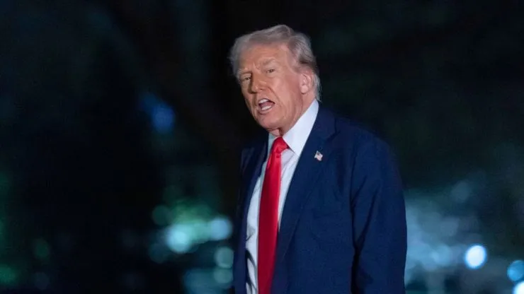 Трамп не виключає зустрічі з Кім Чен Ином, називаючи його розумним хлопцем