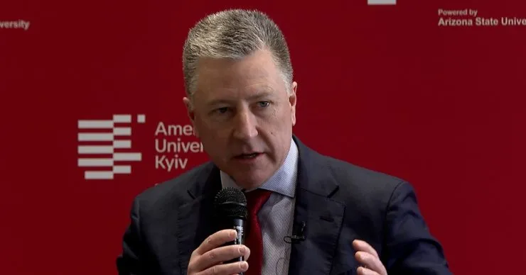 Курт Волкер раскритиковал поздравление Госдепа США с Днем России
