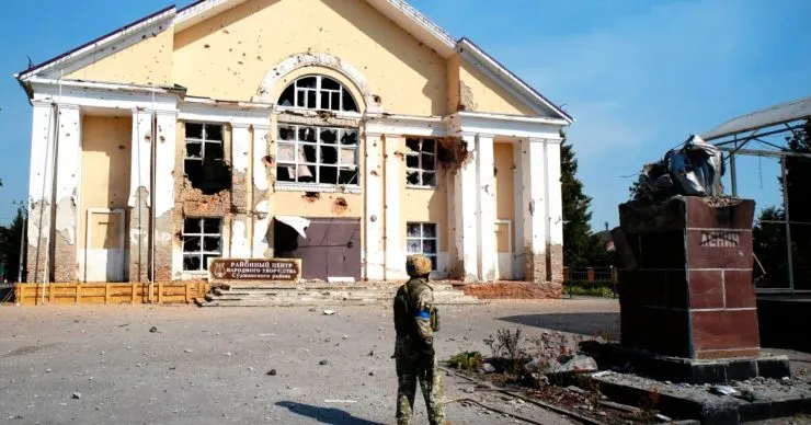 Китайский журналист ранен в результате атаки беспилотника в Курской области РФ
