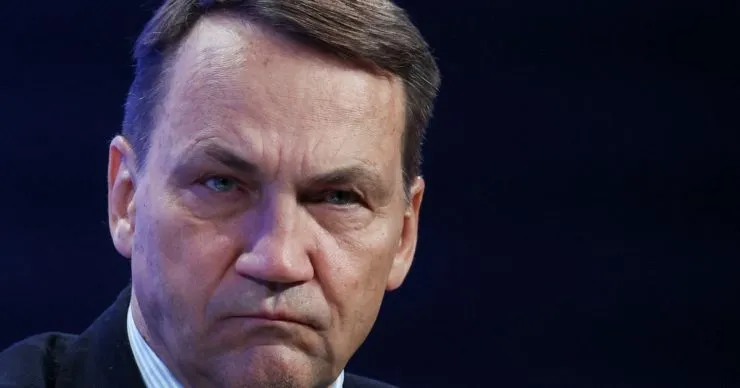 Польща прагне стати лідером у вантажних перевезеннях під час відбудови України