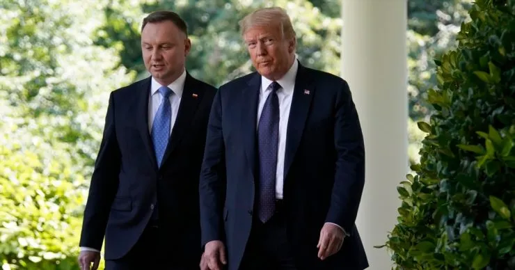 Дуда и Трамп обсудили безопасность Польши и стабильность политики после победы Навроцкого