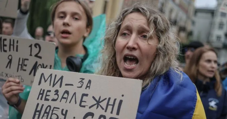 Руководство НАБУ и САП провело переговоры с еврокомиссаром по вопросам антикоррупционной борьбы