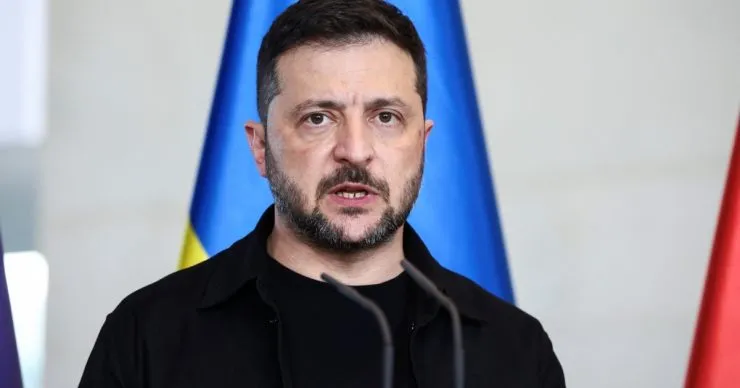 Зеленский призвал Венгрию разблокировать переговоры о вступлении Украины в ЕС