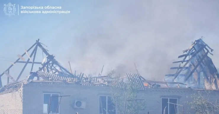 На Запоріжжі російський авіаудар забрав життя подружжя похилого віку