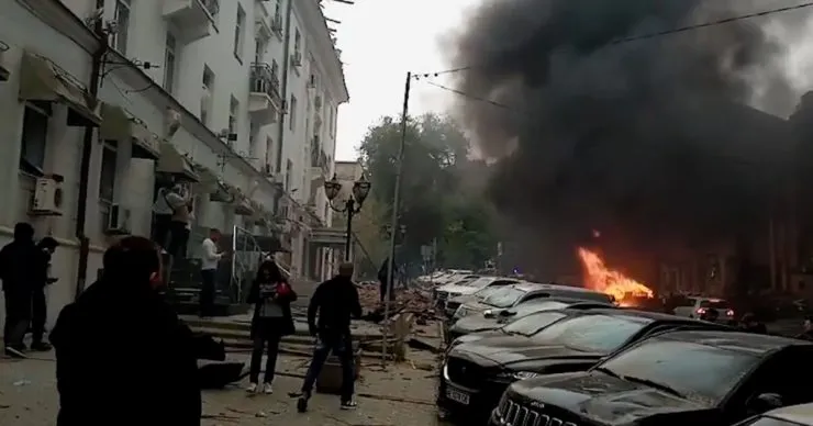 Массовый обстрел Нікопольщини: одна погибшая, пятеро раненых, повреждена инфраструктура