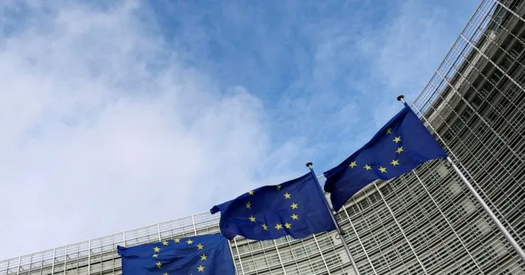 Єврокомісія розглядає спільний борг і гранти для фінансування дефіциту бюджету України