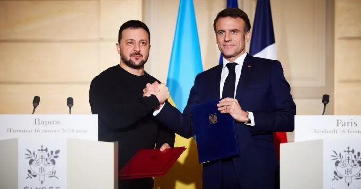 Франція надішле генератори в Україну — заявив Макрон
