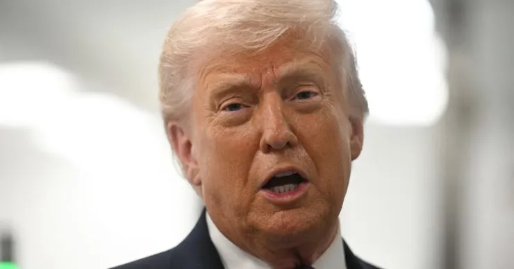 Трамп попередив про ризики для НАТО через блокування Ормузької протоки