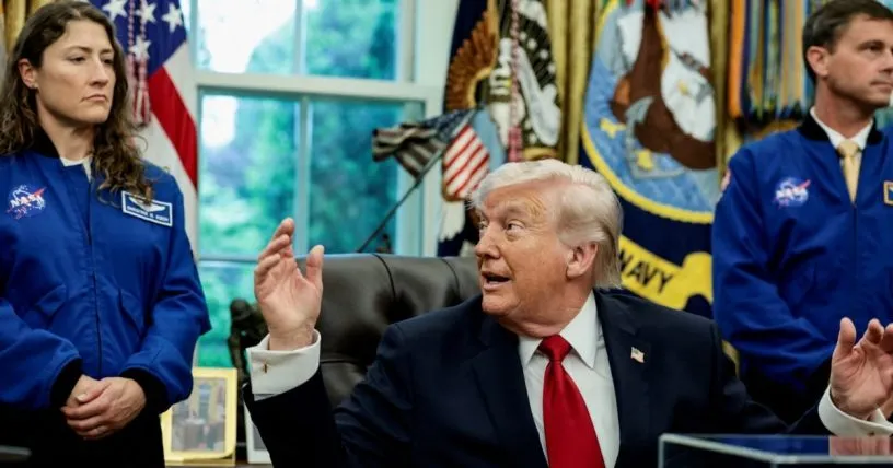 Трамп закликав Путіна зосередитися на припиненні війни в Україні