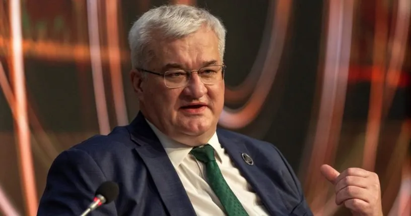Сибіга проінформував НАТО про зростання загроз з боку Білорусі